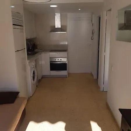 Beautiful Residential With Pool Daire