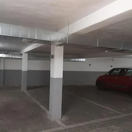 Beautiful Residential With Pool Daire *