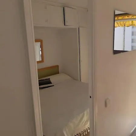 Beautiful Residential With Pool Daire Benidorm