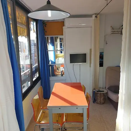 Beautiful Residential With Pool Daire *