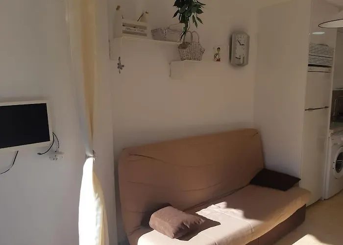 Beautiful Residential With Pool Бенидорм